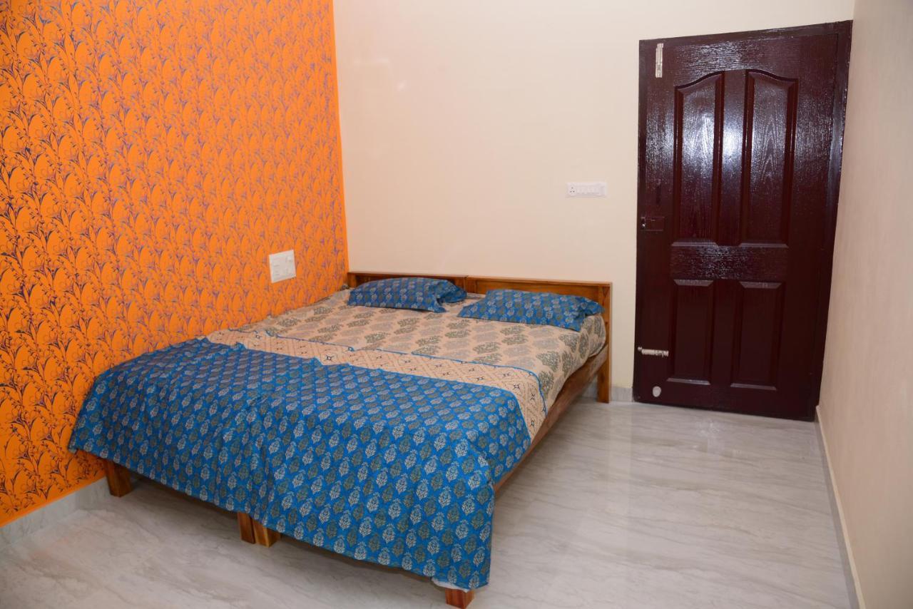 Ab Island Residency Apartment Mundrothuruth Ngoại thất bức ảnh